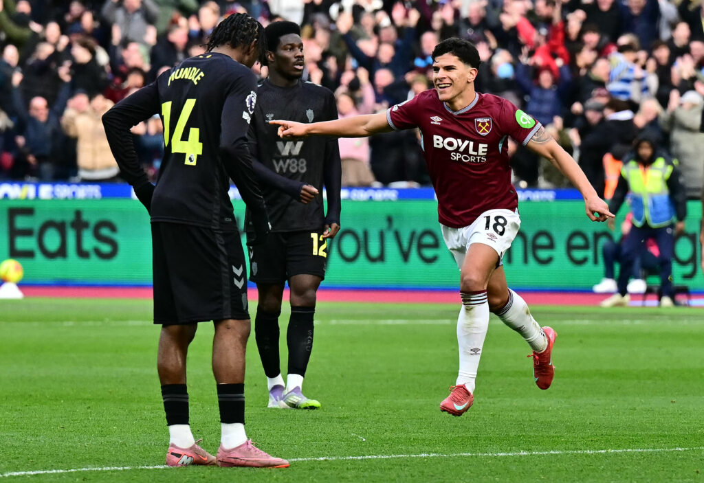 Mateus Fernandes scores for West Ham United v Sunderland in the Premier League