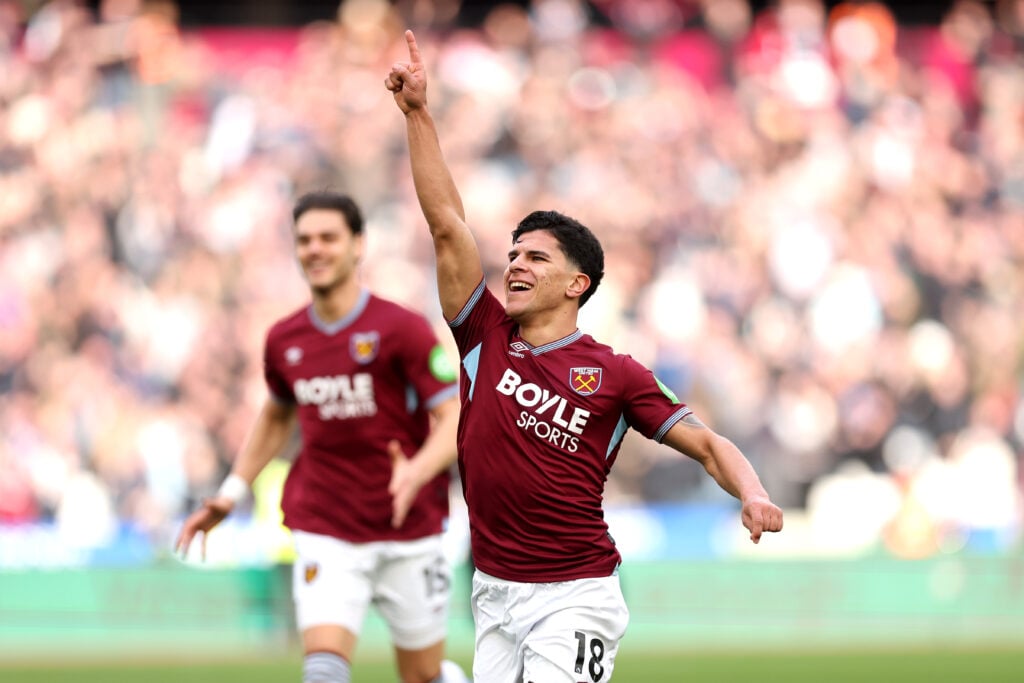 Mateus Fernandes celebrates his brilliant goal for West Ham against Sunderland