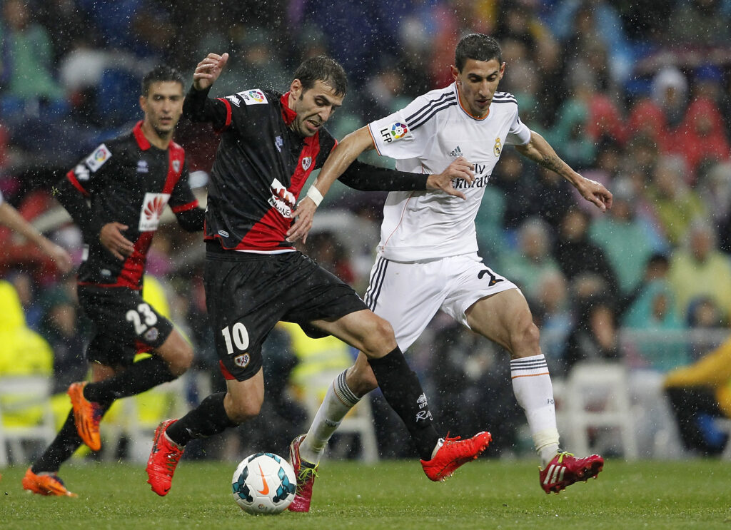 Roberto Trashorras and Angel Di Maria during Real Madrid CF v Rayo Vallecano de Madrid - La Liga