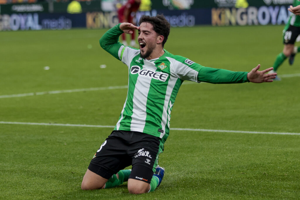 Pablo Fornals celebrates during Real Betis Balompie v Valencia CF - LaLiga EA Sports