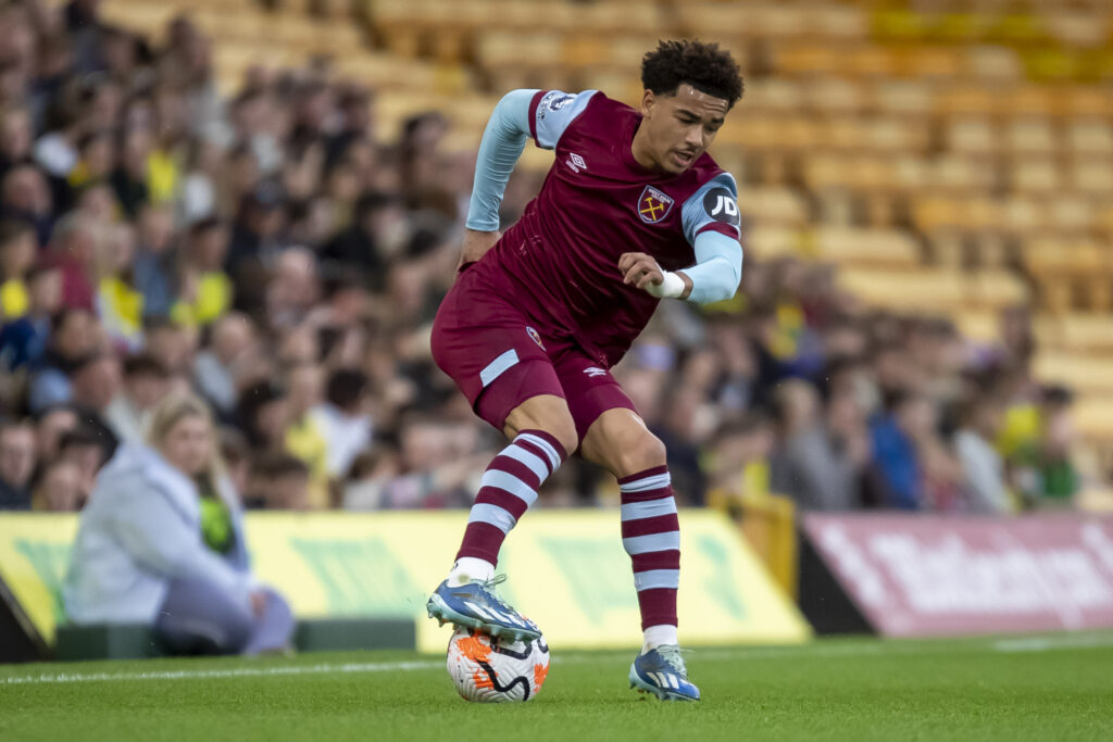 Junior Robinson is on the ball during the Premier League 2 match between Norwich City and West Ham United