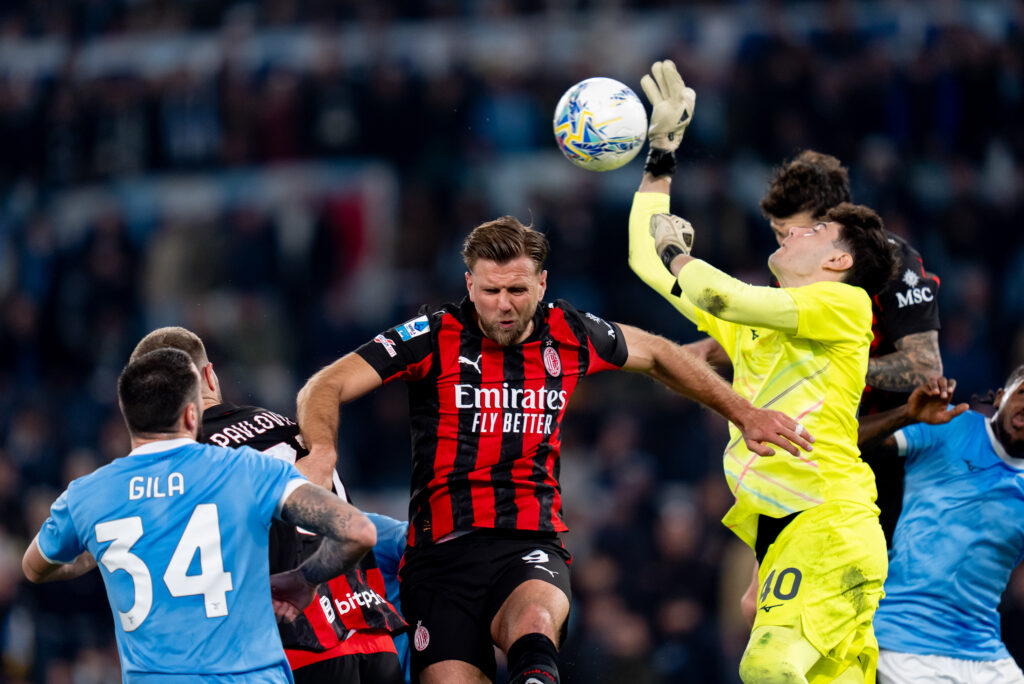 Niclas Fullkrug playing for AC Milan against Lazio.