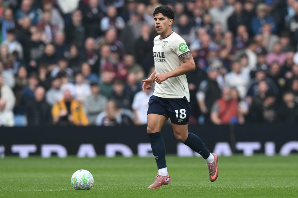 Mateus Fernandes of West Ham United moves forward during the Premier League match between Aston Villa and West Ham United at Villa Park