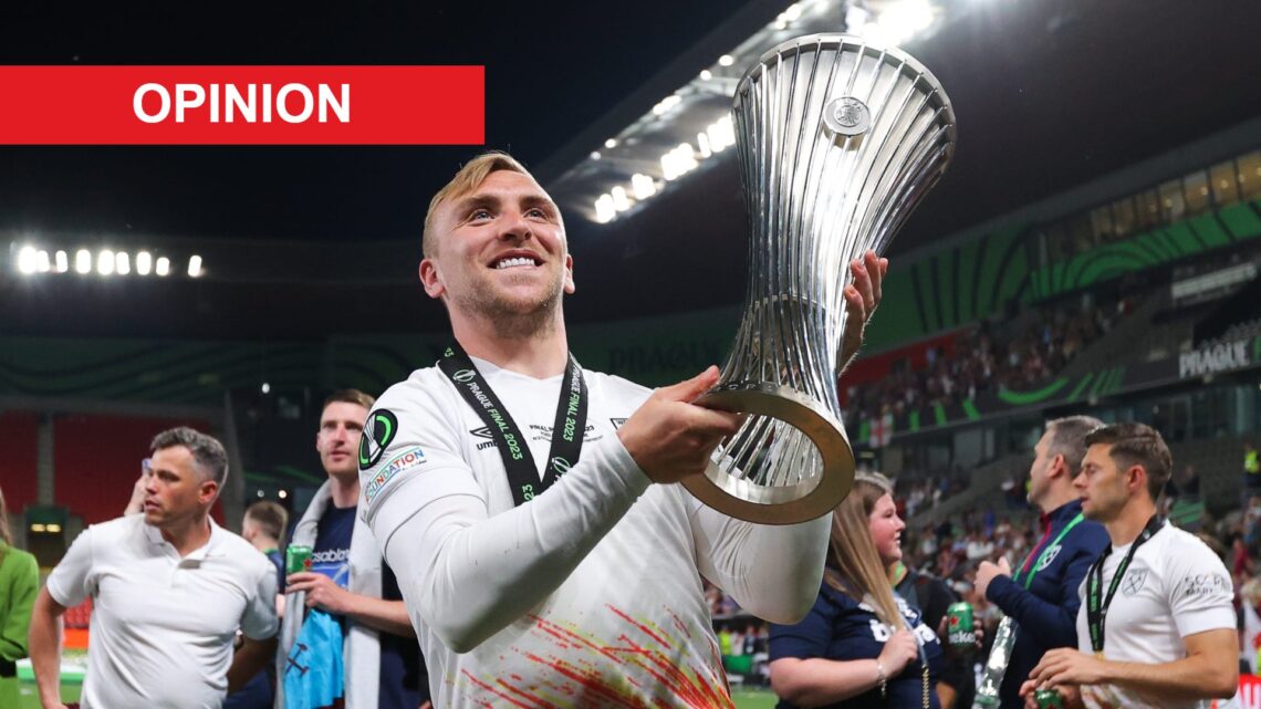 Jarrod Bowen lifts the Conference League trophy after West Ham United beat Fiorentina. An 'opinion' banner has been added.
