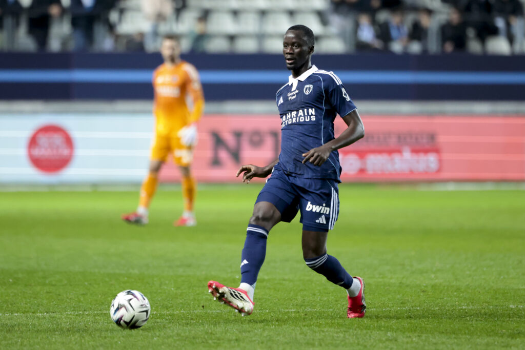 Paris FC Moustapha Mbow of Paris FC during the Ligue 1 McDonald's match between Paris FC (PFC) and SCO Angers at Stade Jean Bouin