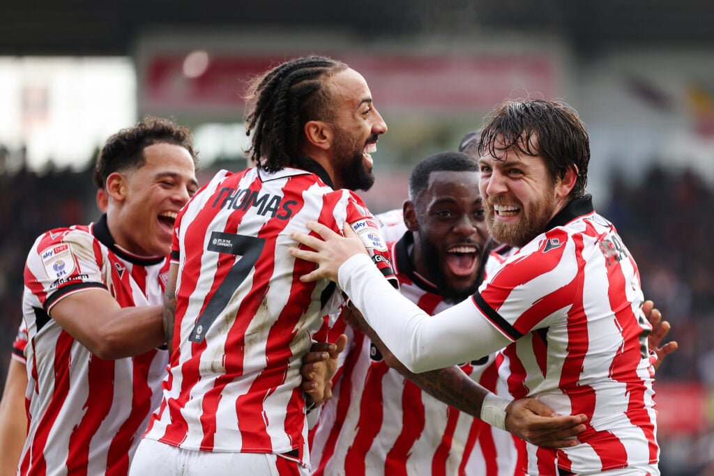 Sorba Thomas celebrates with teammates - Stoke City v Swansea City - Sky Bet Championship